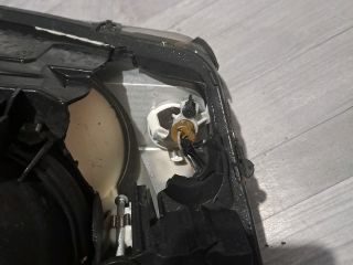 bontott FORD MONDEO III Bal első Lámpabúra