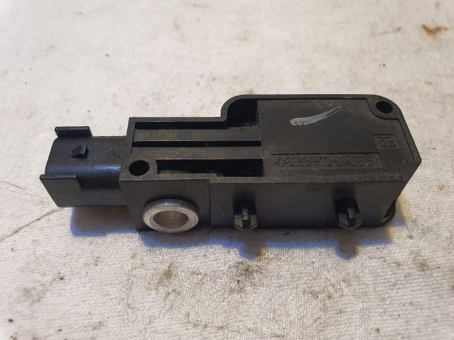 bontott FORD MONDEO III Bal első Oldal Ütközés Érzékelő