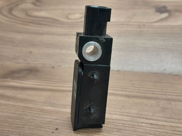 bontott FORD MONDEO III Bal első Oldal Ütközés Érzékelő