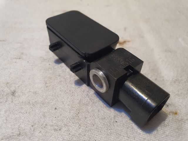 bontott FORD MONDEO III Bal első Oldal Ütközés Érzékelő