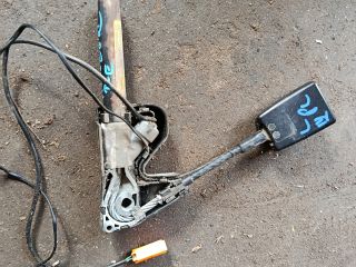 bontott FORD MONDEO III Bal első Övfeszítő