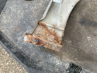 bontott FORD MONDEO III Bal első Sárvédő