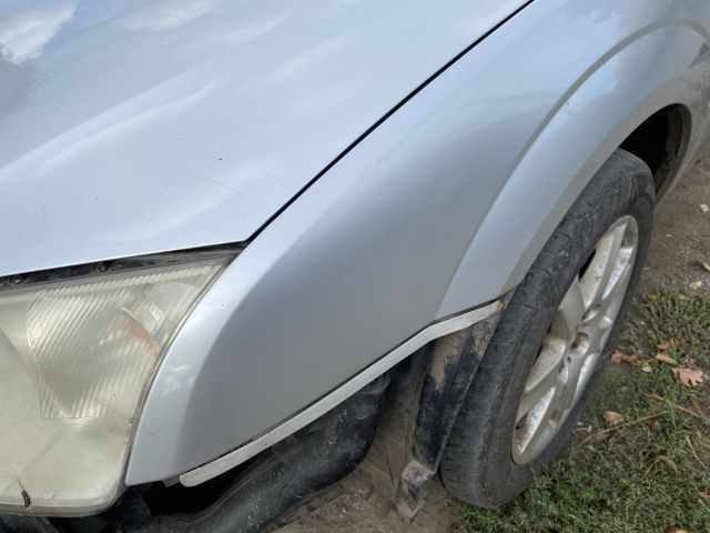 bontott FORD MONDEO III Bal első Sárvédő