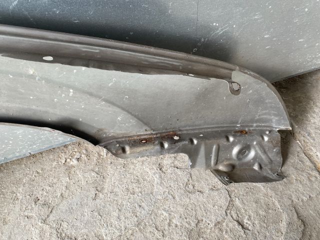 bontott FORD MONDEO III Bal első Sárvédő