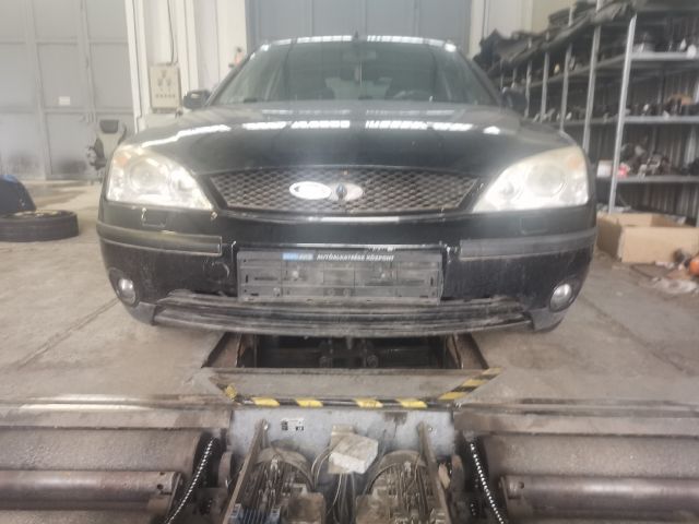 bontott FORD MONDEO III Bal első Sárvédő