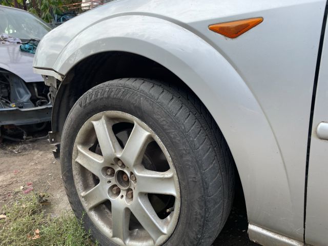 bontott FORD MONDEO III Bal első Sárvédő