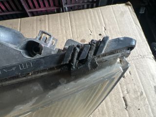 bontott FORD MONDEO III Bal Fényszóró