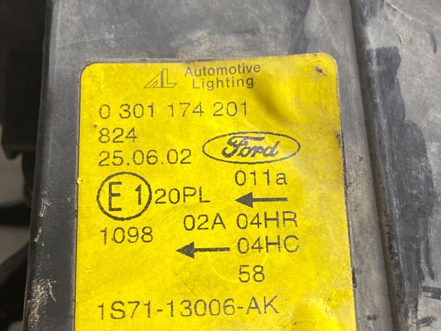 bontott FORD MONDEO III Bal Fényszóró