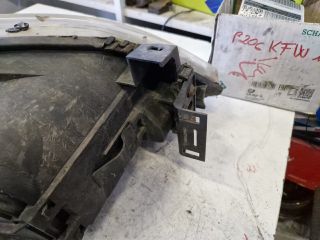 bontott FORD MONDEO III Bal Fényszóró