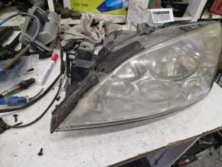 bontott FORD MONDEO III Bal Fényszóró