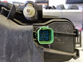 bontott FORD MONDEO III Bal Fényszóró