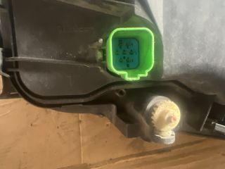 bontott FORD MONDEO III Bal Fényszóró