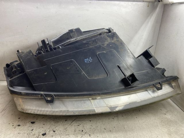 bontott FORD MONDEO III Bal Fényszóró