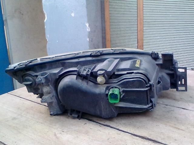 bontott FORD MONDEO III Bal Fényszóró