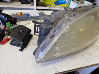 bontott FORD MONDEO III Bal Fényszóró