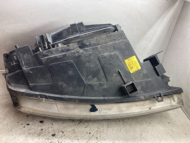 bontott FORD MONDEO III Bal Fényszóró