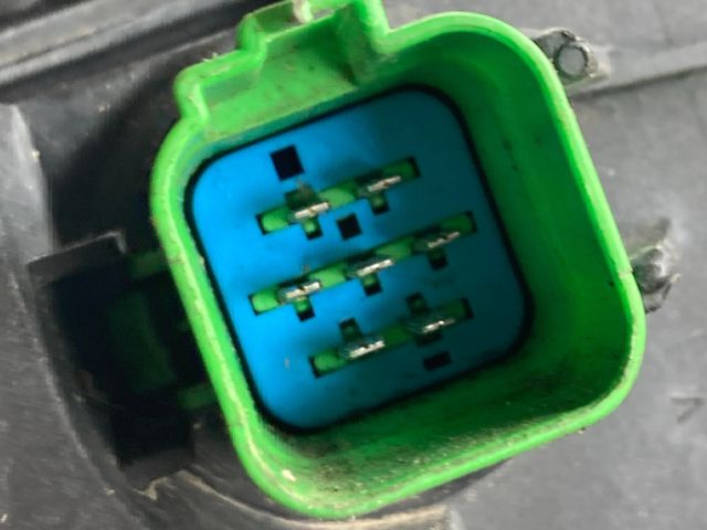 bontott FORD MONDEO III Bal Fényszóró