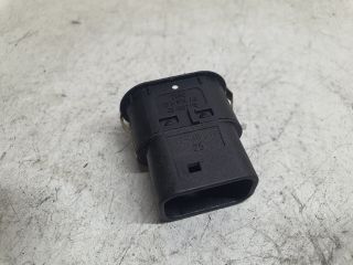 bontott FORD MONDEO III Bal hátsó Ablakemelő Kapcsoló