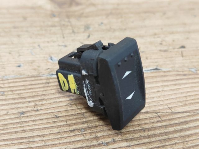 bontott FORD MONDEO III Bal hátsó Ablakemelő Kapcsoló