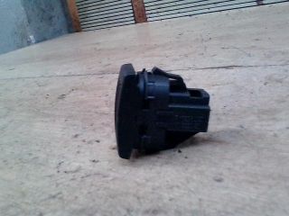 bontott FORD MONDEO III Bal hátsó Ablakemelő Kapcsoló