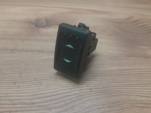 bontott FORD MONDEO III Bal hátsó Ablakemelő Kapcsoló