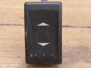 bontott FORD MONDEO III Bal hátsó Ablakemelő Kapcsoló