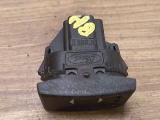 bontott FORD MONDEO III Bal hátsó Ablakemelő Kapcsoló