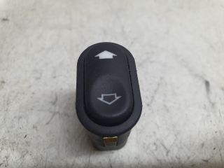 bontott FORD MONDEO III Bal hátsó Ablakemelő Kapcsoló