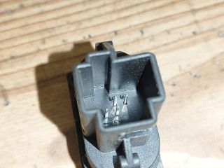 bontott FORD MONDEO III Bal hátsó Ablakemelő Kapcsoló