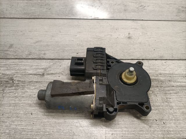 bontott FORD MONDEO III Bal hátsó Ablakemelő Motor