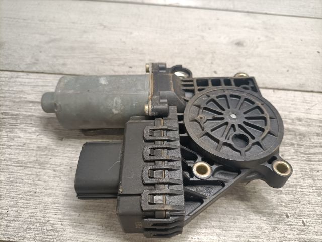 bontott FORD MONDEO III Bal hátsó Ablakemelő Motor