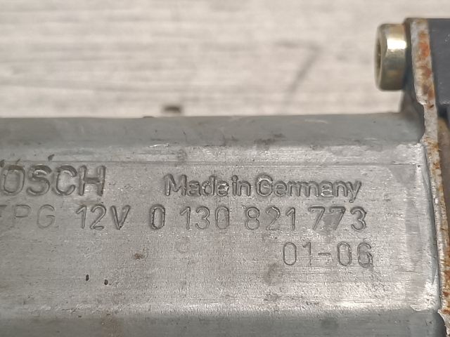 bontott FORD MONDEO III Bal hátsó Ablakemelő Motor