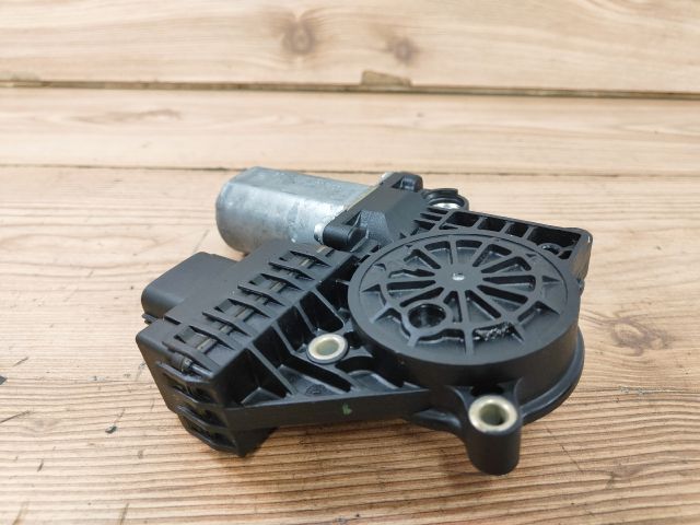 bontott FORD MONDEO III Bal hátsó Ablakemelő Motor