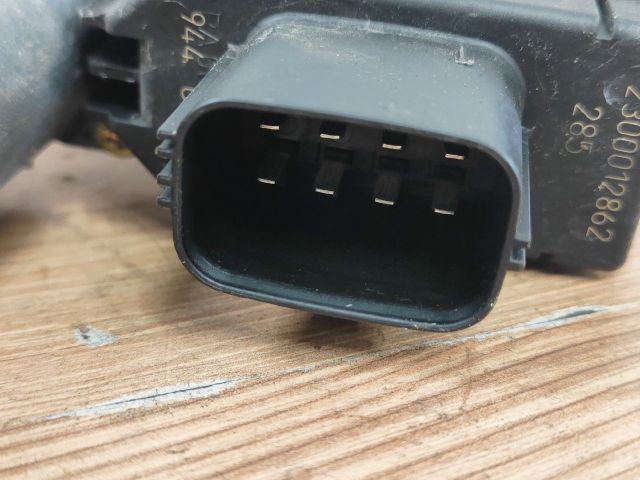 bontott FORD MONDEO III Bal hátsó Ablakemelő Motor