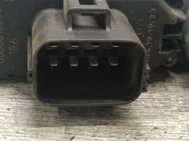 bontott FORD MONDEO III Bal hátsó Ablakemelő Motor