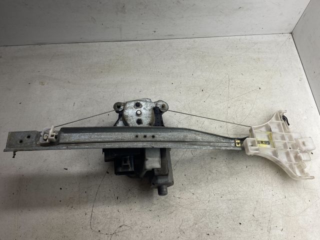 bontott FORD MONDEO III Bal hátsó Ablakemelő Szerkezet (Elektromos)