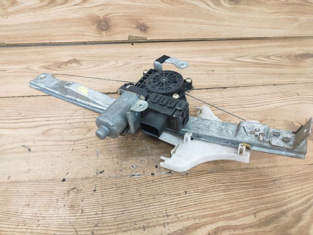 bontott FORD MONDEO III Bal hátsó Ablakemelő Szerkezet (Elektromos)