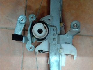 bontott FORD MONDEO III Bal hátsó Ablakemelő Szerkezet (Elektromos)