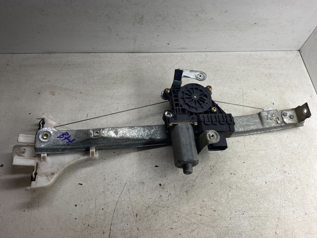 bontott FORD MONDEO III Bal hátsó Ablakemelő Szerkezet (Elektromos)