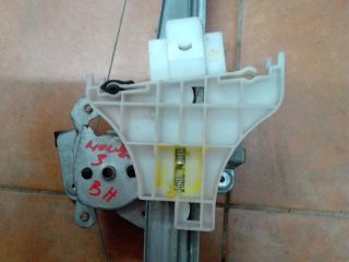 bontott FORD MONDEO III Bal hátsó Ablakemelő Szerkezet (Elektromos)