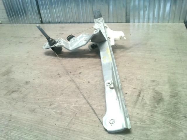 bontott FORD MONDEO III Bal hátsó Ablakemelő Szerkezet (Mechanikus)