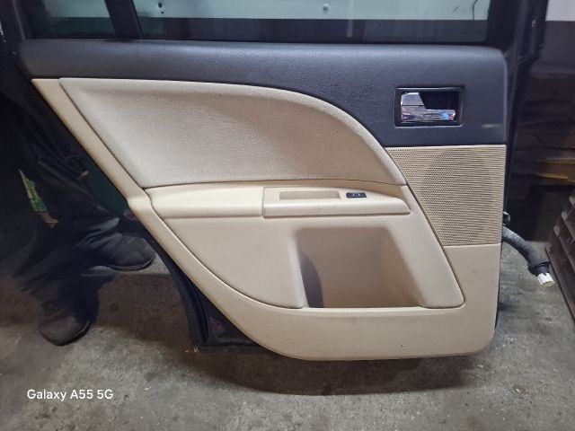 bontott FORD MONDEO III Bal hátsó Ajtó (Részeivel)