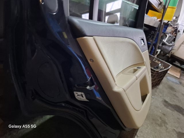 bontott FORD MONDEO III Bal hátsó Ajtó (Részeivel)