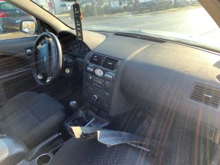 bontott FORD MONDEO III Bal hátsó Ajtó (Részeivel)