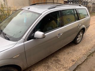 bontott FORD MONDEO III Bal hátsó Ajtó (Üres lemez)