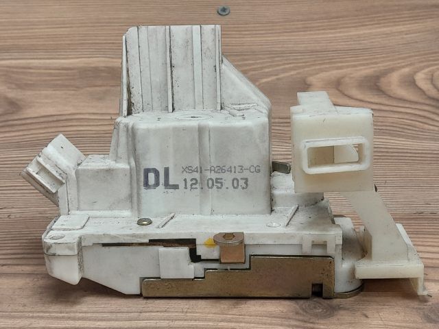 bontott FORD MONDEO III Bal hátsó Ajtózár