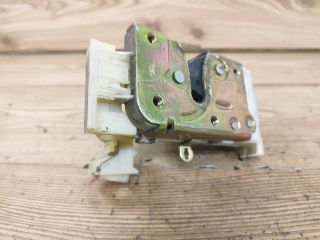 bontott FORD MONDEO III Bal hátsó Ajtózár