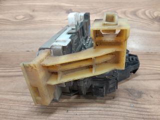 bontott FORD MONDEO III Bal hátsó Ajtózár