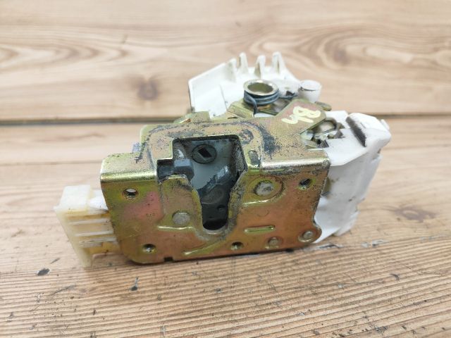 bontott FORD MONDEO III Bal hátsó Ajtózár