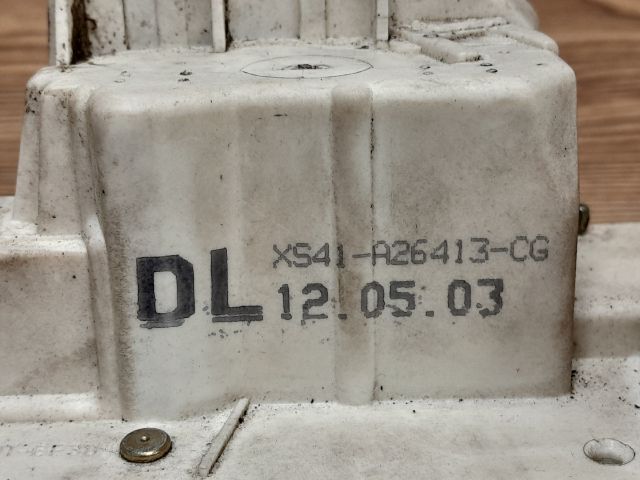 bontott FORD MONDEO III Bal hátsó Ajtózár